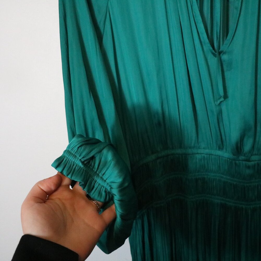 Current Air Anthropologie Pleated Tiered Drop Waist Satin Mini Dress XL Teal - Picture 6 of 8